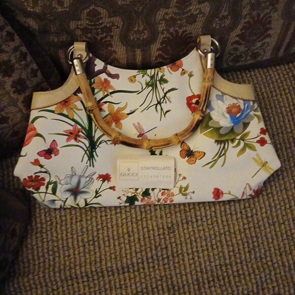 Handbag - Picture 1 of 1